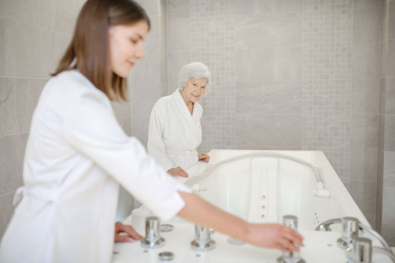 Best Walk-in Tub Installation Contractors in Auburn, NY